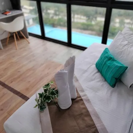 Skypark Residence Cyberjaya I Pool View With Balcony Luaran gambar